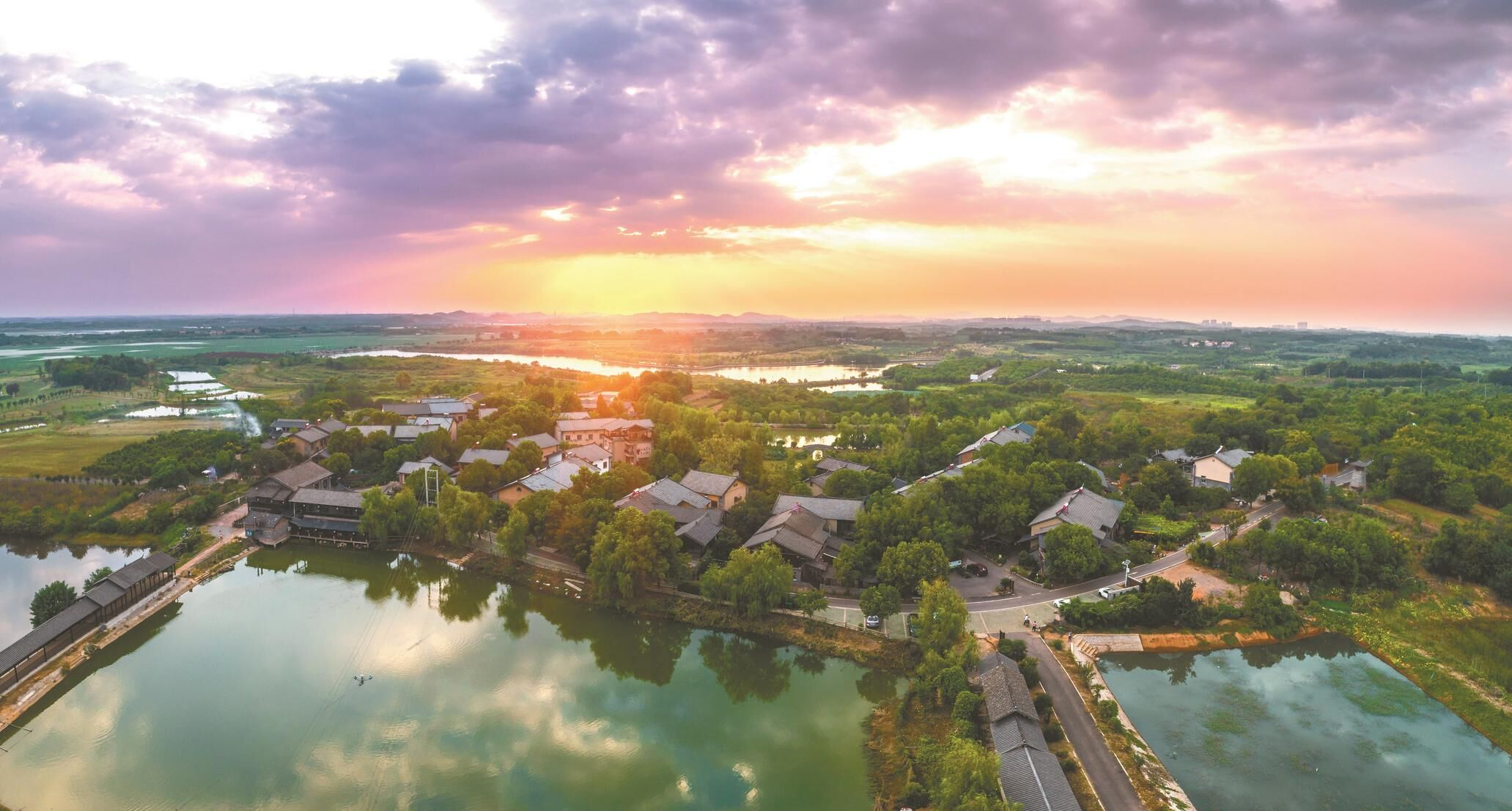 湖北省《開發(fā)性金融支持縣域垃圾污水處理設(shè)施建設(shè)實(shí)施細(xì)則》